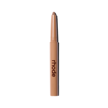 Peptide Lip Shape Squeeze